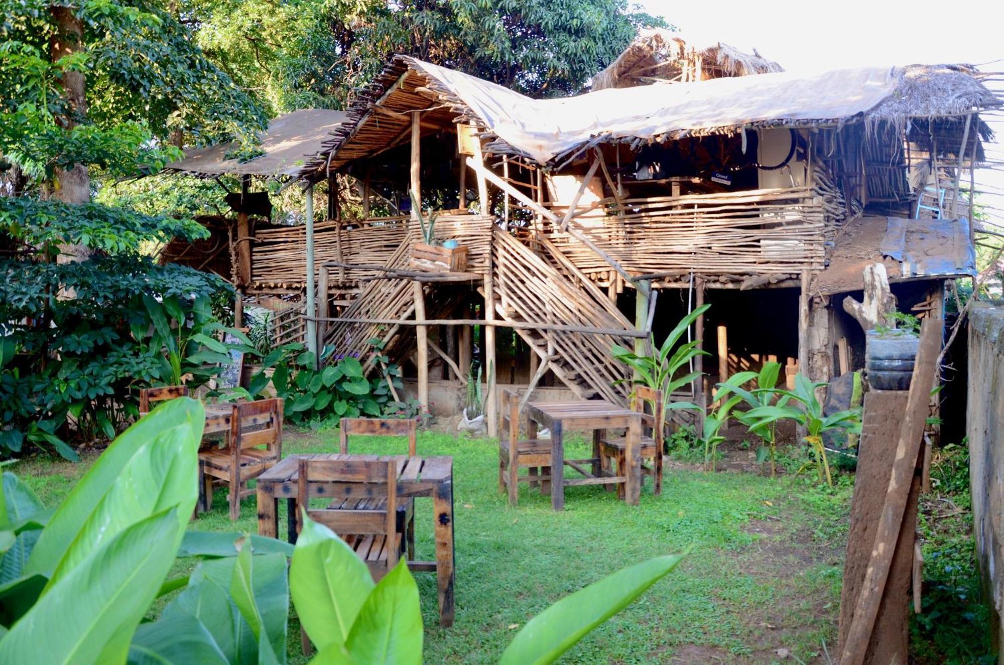 Albergue Mountain Bikes House Moshi Exterior foto