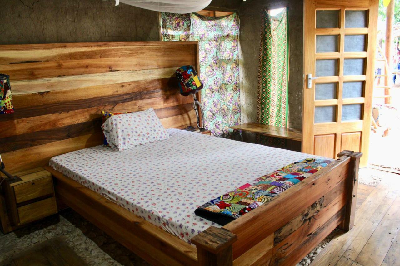 Albergue Mountain Bikes House Moshi Exterior foto